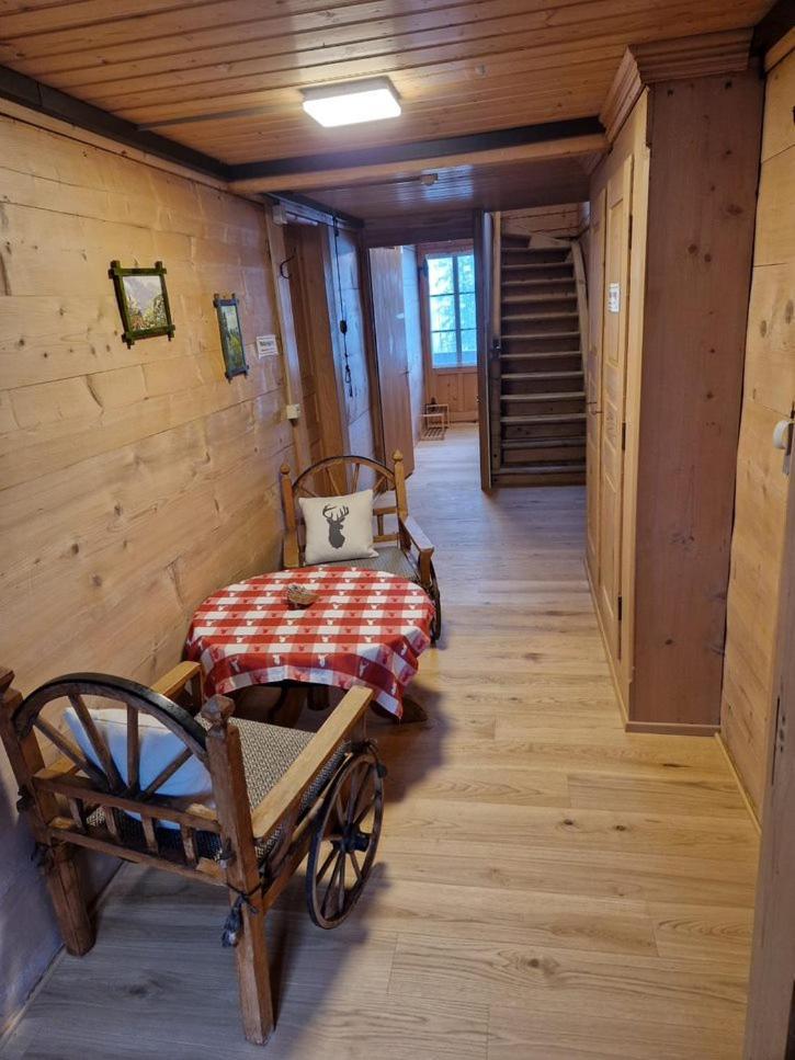 Alpenruh Kiental Hotel Buitenkant foto