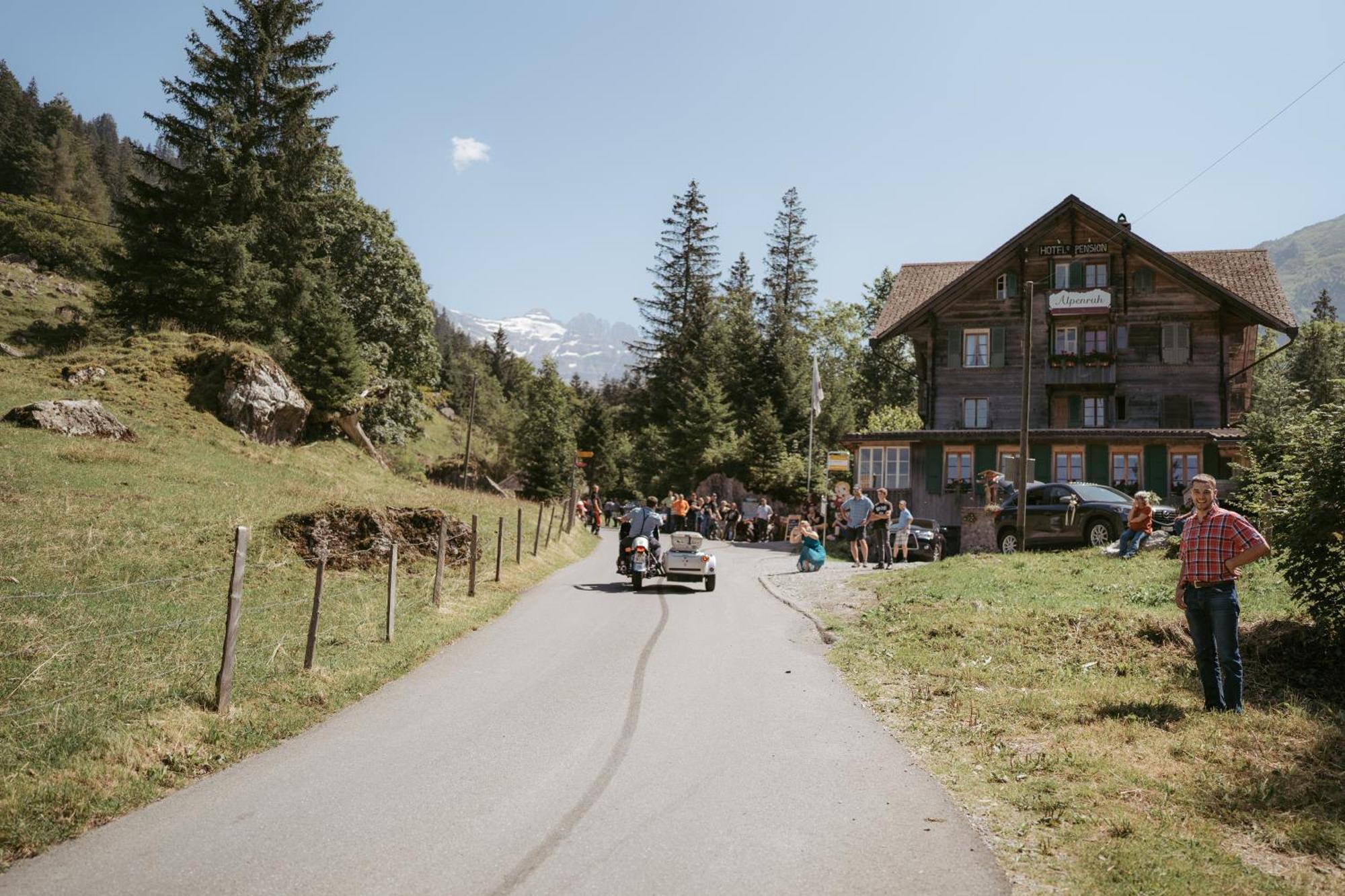 Alpenruh Kiental Hotel Buitenkant foto