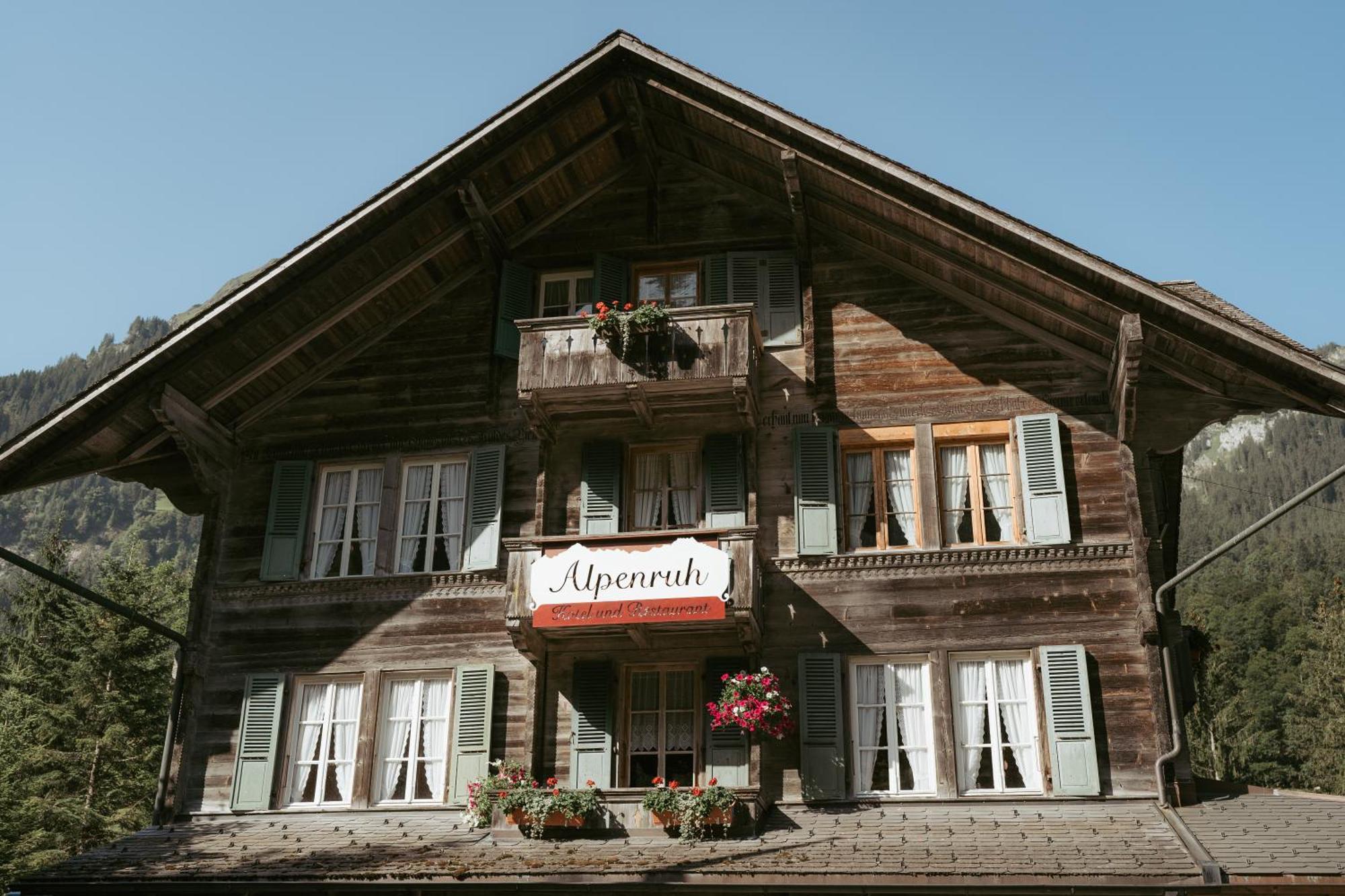 Alpenruh Kiental Hotel Buitenkant foto